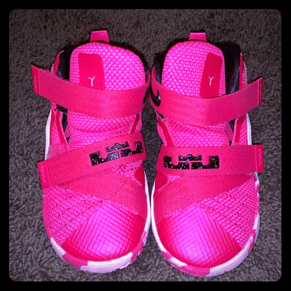LBJ Lebron James Pink Toddler sneakers
